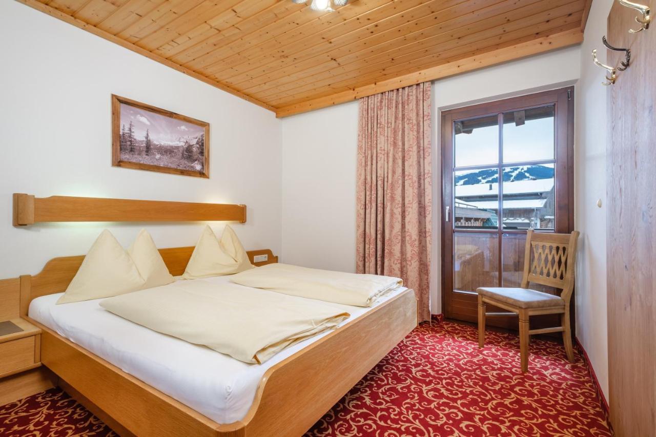 Hotel Garni Ransburgerhof Flachau Exteriör bild