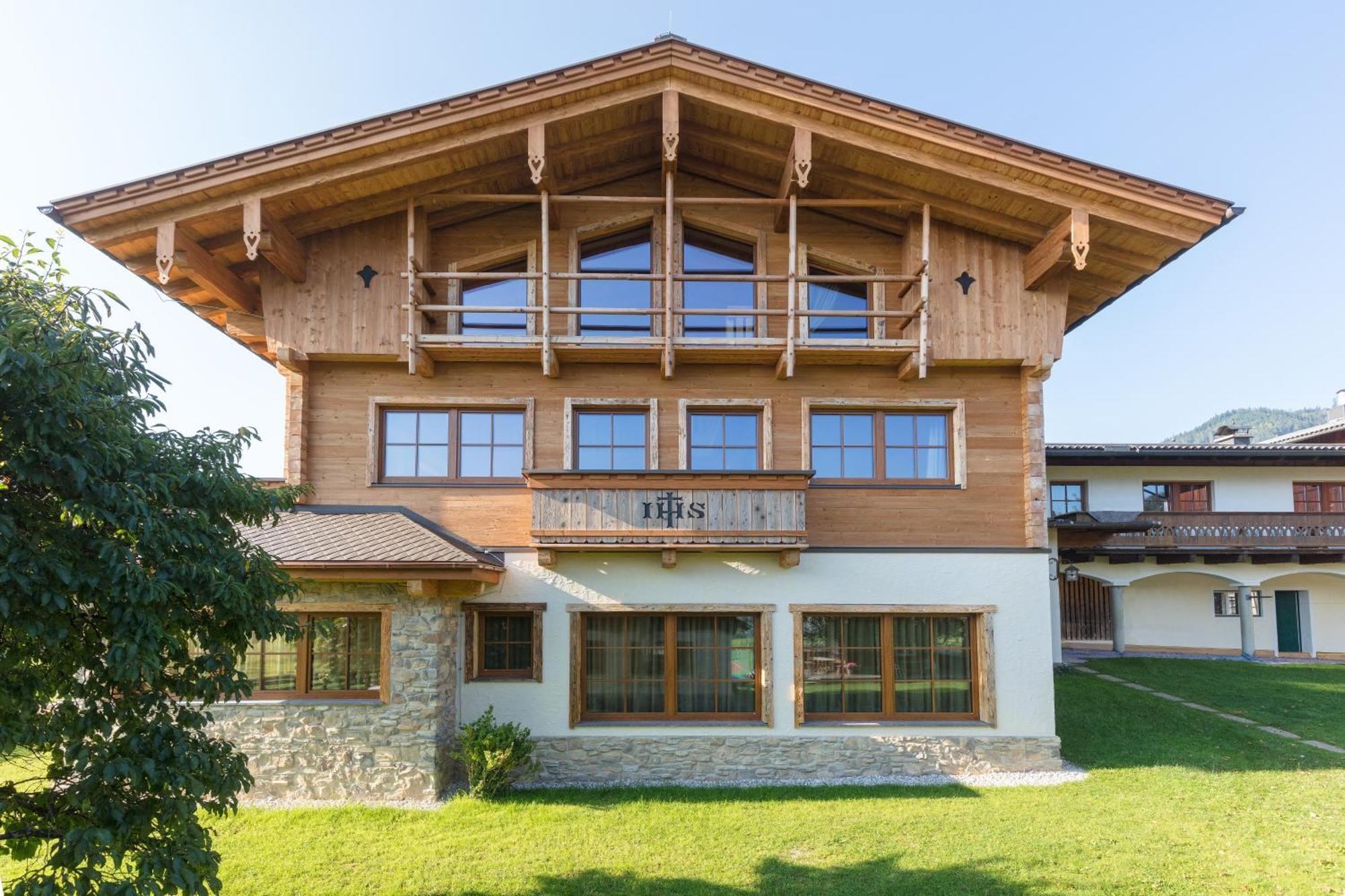 Hotel Garni Ransburgerhof Flachau Exteriör bild