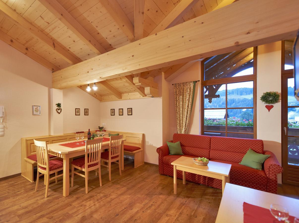 Hotel Garni Ransburgerhof Flachau Exteriör bild
